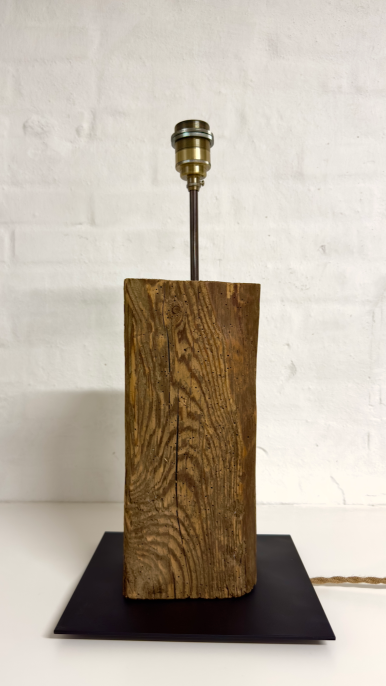 WoodLamp bordlampe fyrretræ