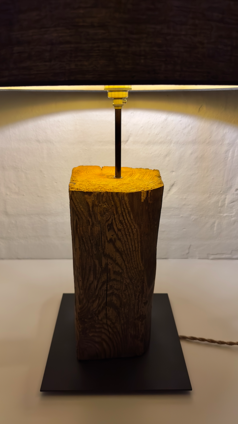 WoodLamp bordlampe fyrretræ