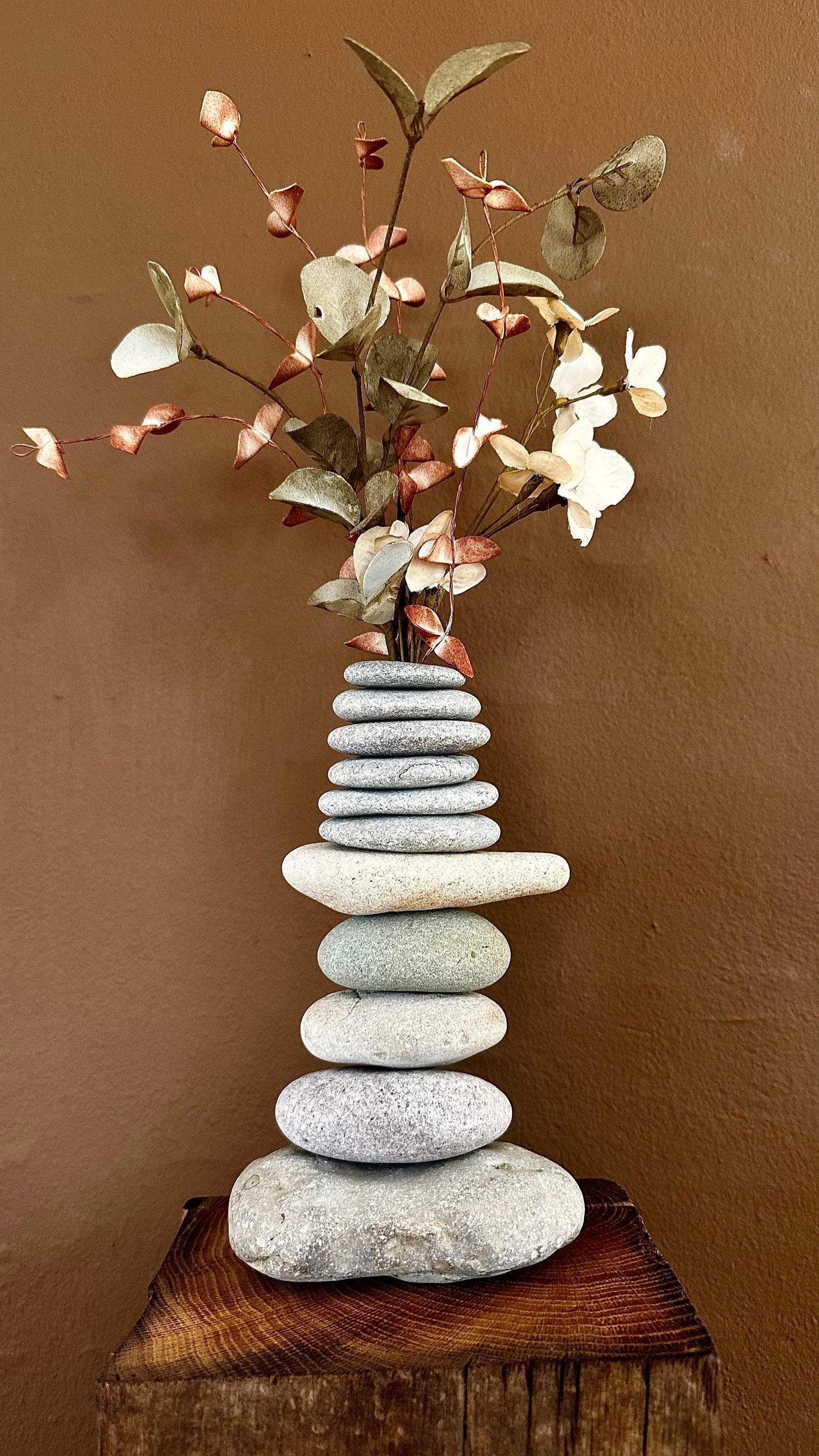 StoneCairn vase i natursten