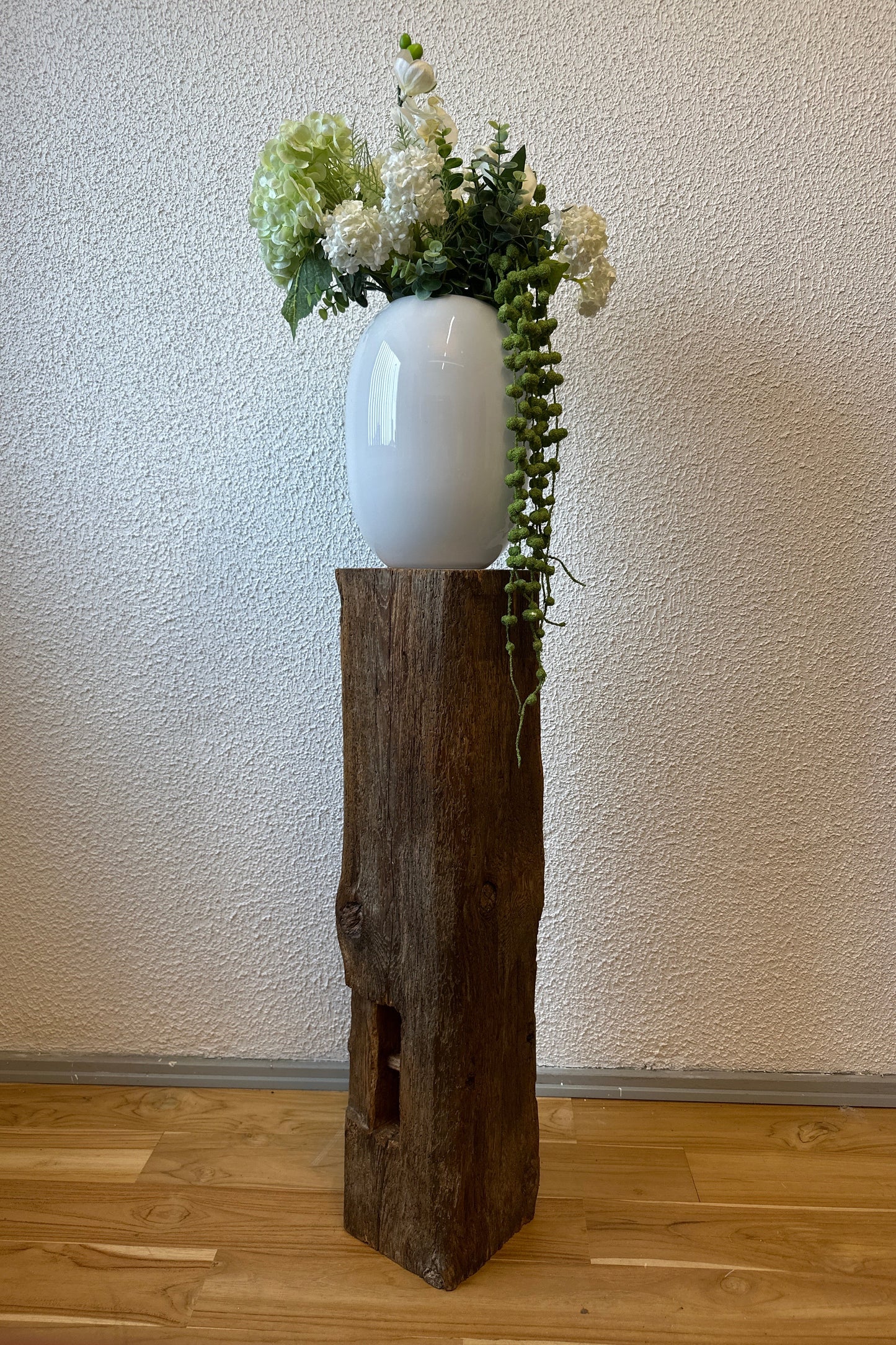 WoodPedestal piedestal stor fyrretræ