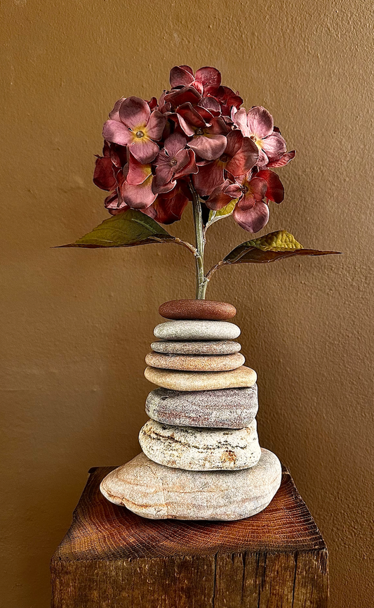 StoneCairn vase i natursten